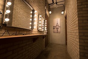 Inno Guesthouse & Bar Hongdae - Hostel