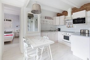 Habitat Apartments Alaia