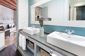 Habitat Apartments Alaia