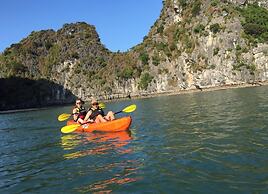 Renea Cruises Halong