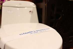 Renea Cruises Halong