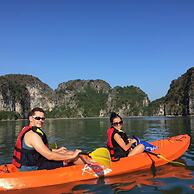Renea Cruises Halong