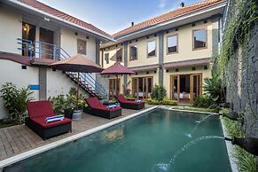 Hartaning House by Pramana Villas