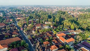 Hartaning House by Pramana Villas