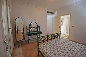 Chic 4-Bedroom White Villa for Rent in El Gouna Egypt