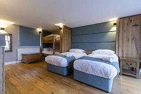 The World Famous Tan Hill Inn