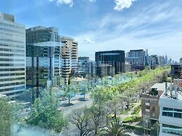 Pride Fawkner Apartments