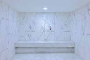 Pride Fawkner Apartments