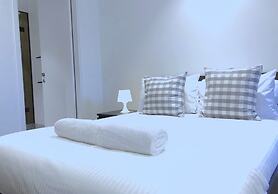 Pride Fawkner Apartments