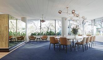 Pride Fawkner Apartments