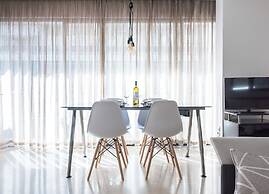 Fabulous Sea View Apartment