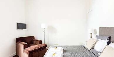 Piazza Farnese 2 bdr esclusive view