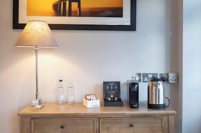 The Bridge in Barnes