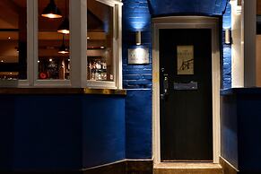 The Bridge in Barnes