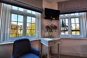 The Bridge in Barnes