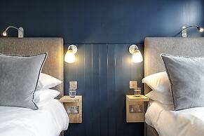 The Bridge in Barnes