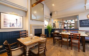 The Bridge in Barnes