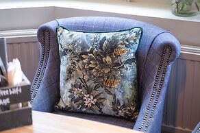 The Bridge in Barnes