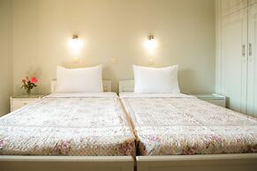 Villa Eleni Apartments