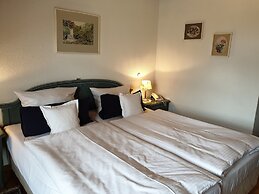 CB Hotel Becker