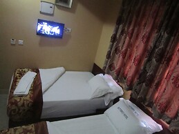 Butterfly Hoteltz
