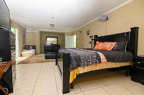 Look Out Point at Promontory Ridge