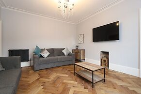 Dollar Apartments at 41