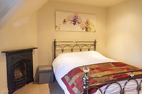 The Apartment No 2 The Old Red King Pub