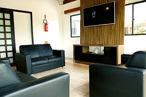 Paraiso Tropical Apartamentos e Camping