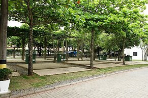 Paraiso Tropical Apartamentos e Camping