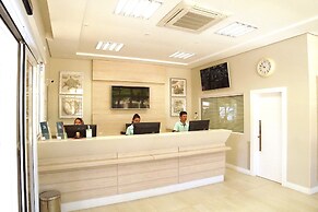 Paraiso Tropical Apartamentos e Camping