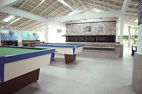 Paraiso Tropical Apartamentos e Camping