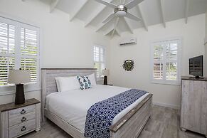 Villas of Elephant Walk, TCI