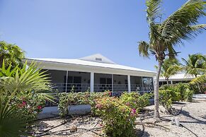 Villas of Elephant Walk, TCI