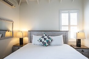 Villas of Elephant Walk, TCI