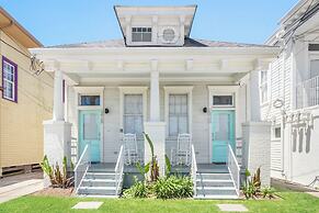 Vibrant Uptown Condos