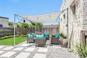 Vibrant Uptown Condos