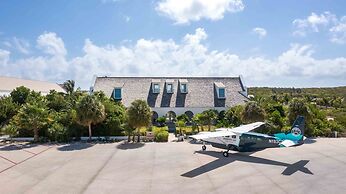 Ambergris Cay Private Island – All Inclusive – PLS Island Hopper Fligh