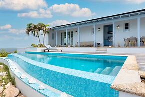 Ambergris Cay Private Island – All Inclusive – PLS Island Hopper Fligh