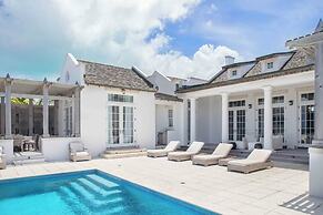 Ambergris Cay Private Island – All Inclusive – PLS Island Hopper Fligh