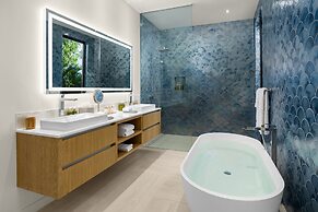 Ambergris Cay Private Island – All Inclusive – PLS Island Hopper Fligh