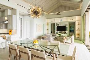 Ambergris Cay Private Island – All Inclusive – PLS Island Hopper Fligh