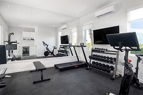 Ambergris Cay Private Island – All Inclusive – PLS Island Hopper Fligh