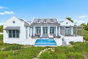 Ambergris Cay Private Island – All Inclusive – PLS Island Hopper Fligh