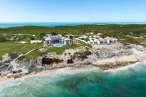 Ambergris Cay Private Island – All Inclusive – PLS Island Hopper Fligh