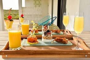 Ambergris Cay Private Island – All Inclusive – PLS Island Hopper Fligh