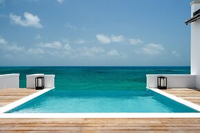 Ambergris Cay Private Island – All Inclusive – PLS Island Hopper Fligh