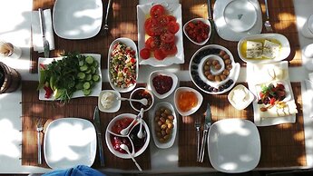 Cunda Adali Butik pansiyon