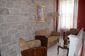 Cunda Adali Butik pansiyon