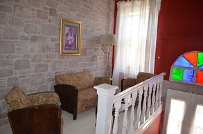 Cunda Adali Butik pansiyon